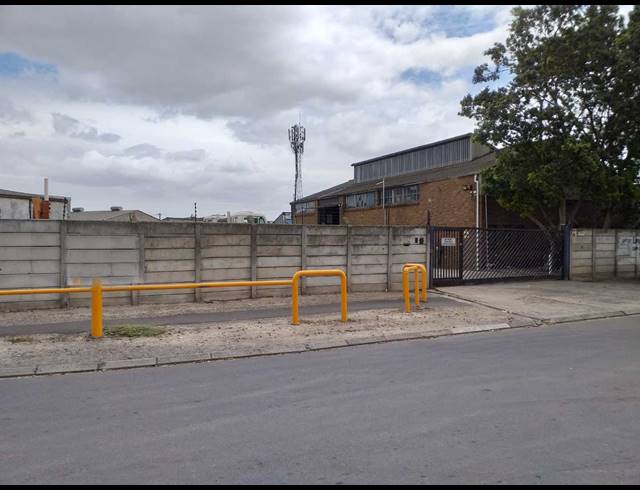 442M² FACTORY FOR SALE IN BRACKENFELL INDUSTRIAL
